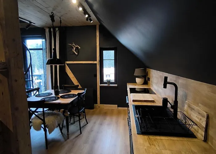 Apartment Black Horse